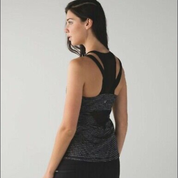 Lululemon Running in the City Striped Tank Top Black, Women’s - Picture 2 of 4